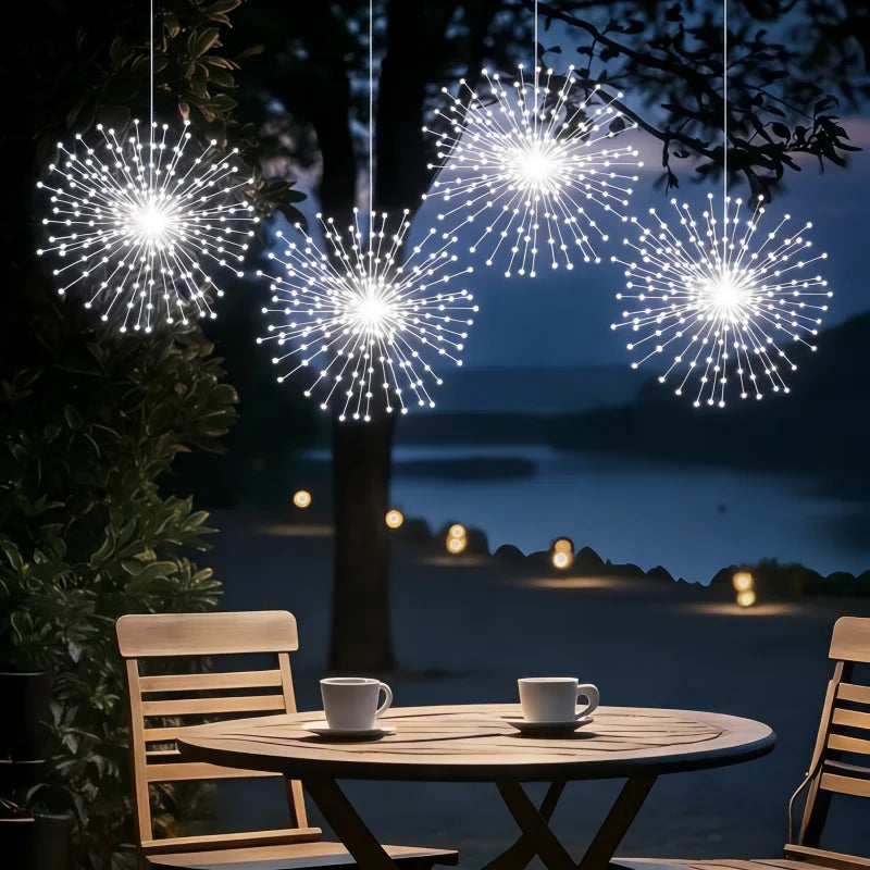 Luces Solares Fuegos Artificiales Colgantes 240/450 LED 8 Modos para Jardines y Decoración Navideña
